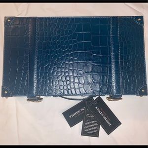 Three Sixty leather vanity box. Utility blue